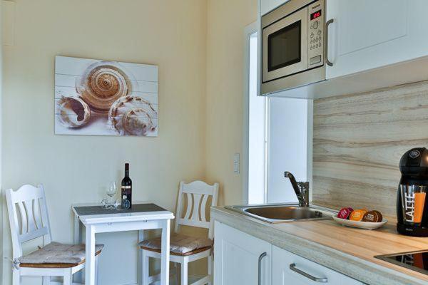Appartement-5-Mit-Suedbalkon-In-Strandnaher-Lage-Baederstil-Villa-In-Wenningstedt-Sylt 外观 照片